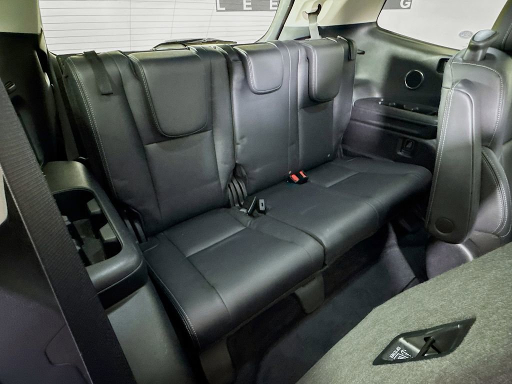 Used 2022 Subaru Ascent Touring w/ Popular Package #2A image 29