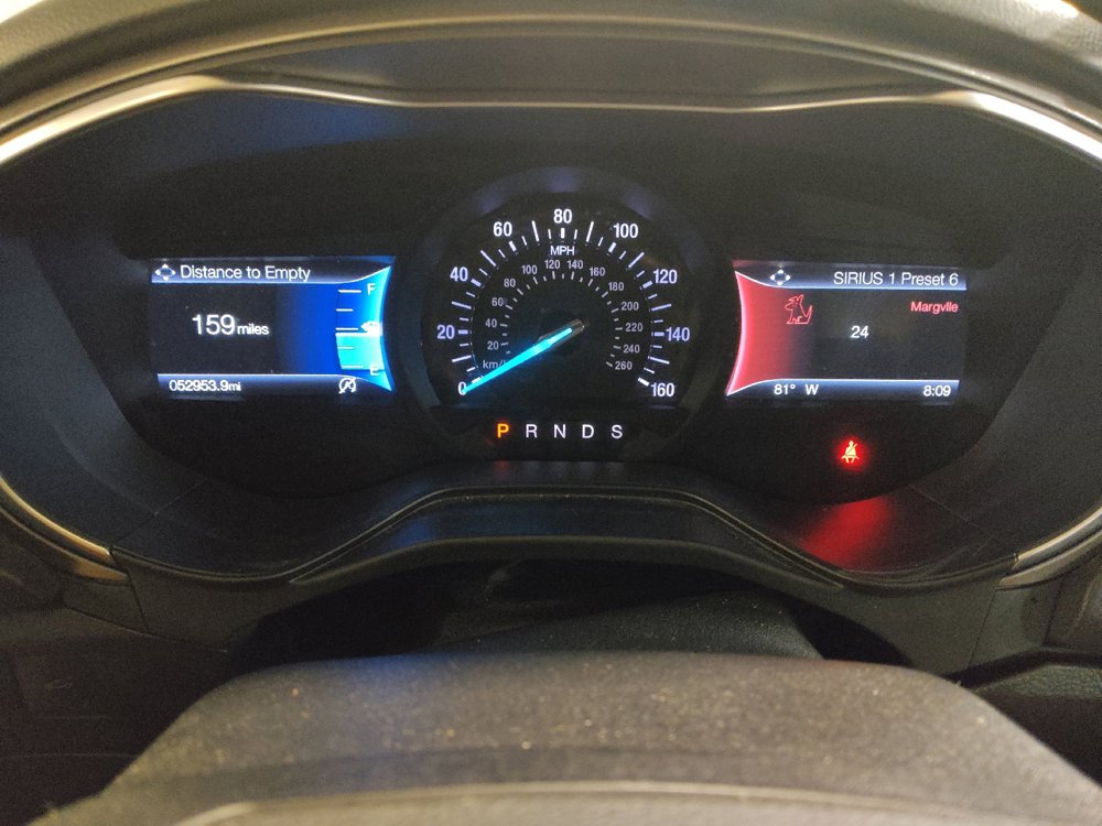 Used 2019 Ford Fusion SE FWD image 23