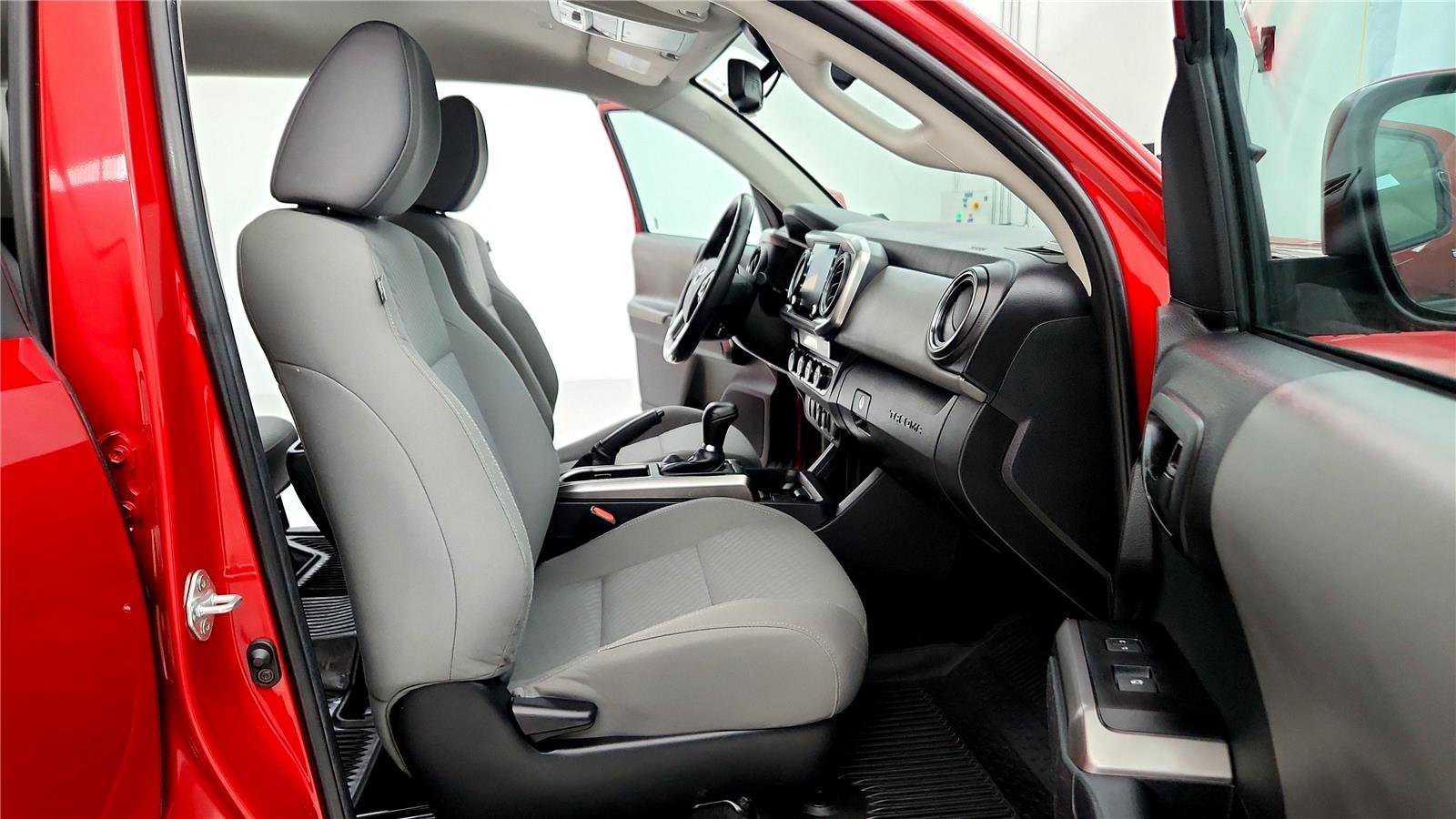 Certified 2023 Toyota Tacoma SR5 image 17