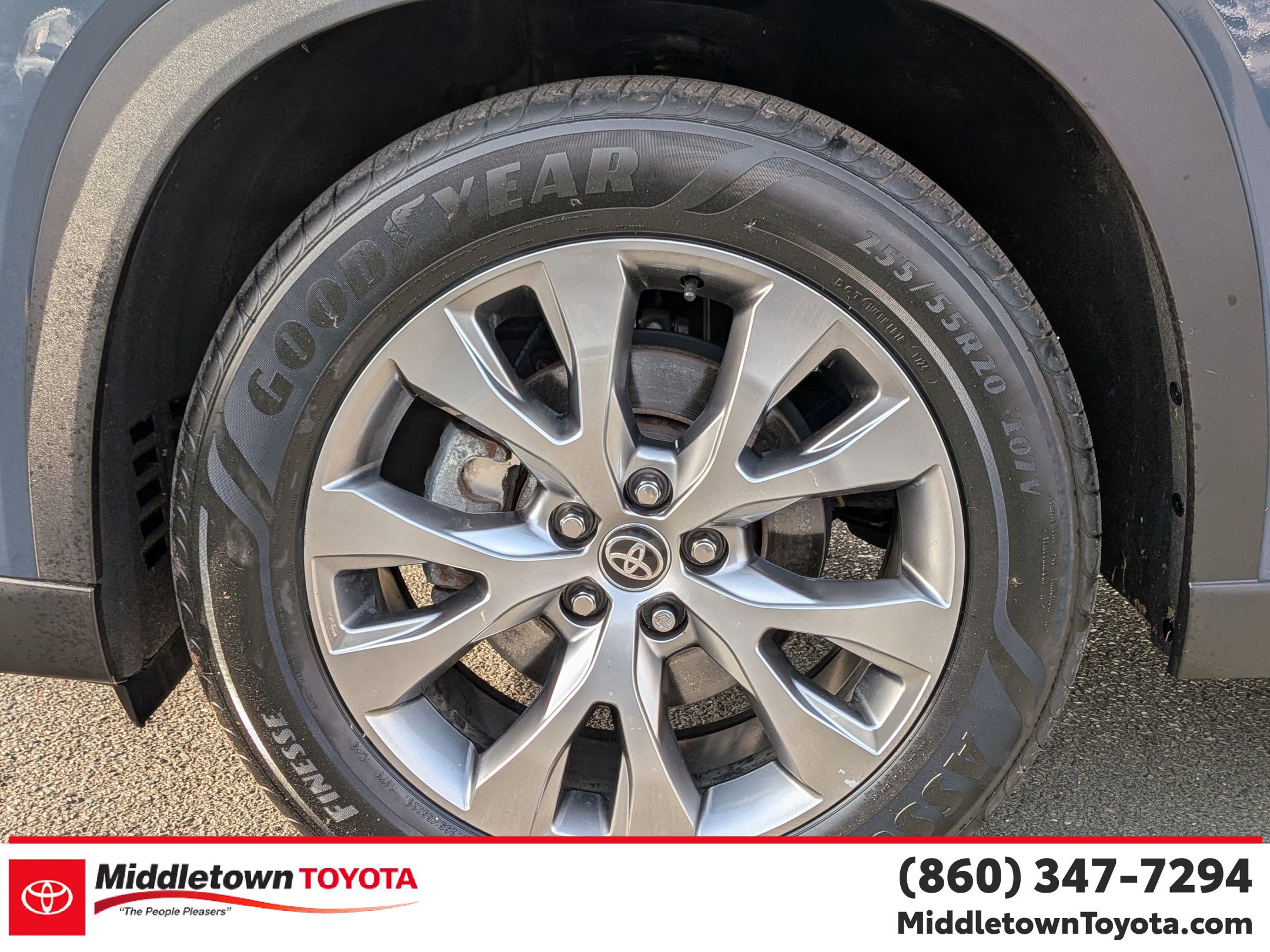 Used 2024 Toyota Grand Highlander Limited image 9