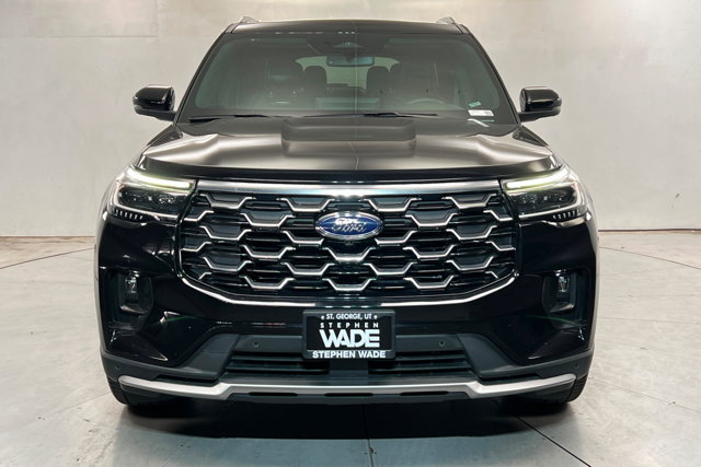 Used 2025 Ford Explorer Platinum w/ LUX Leather Package AWD/4WD image 8