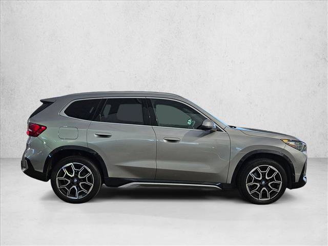 Used 2025 BMW X1 xDrive28i w/ Convenience Package AWD/4WD video 4