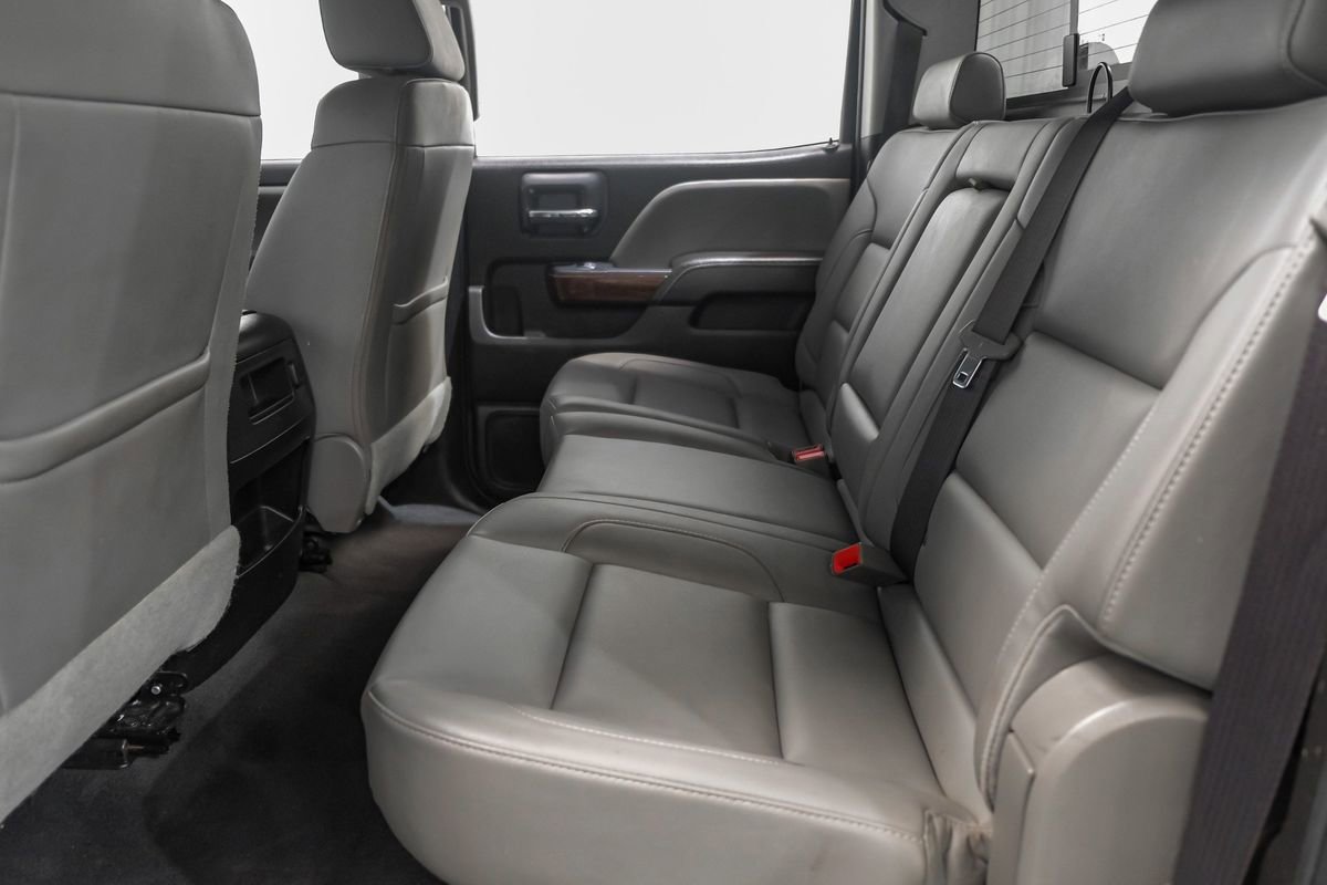 Used 2019 GMC Sierra 3500 SLT w/ Duramax Plus Package AWD/4WD image 32