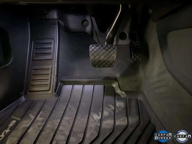 Used 2022 Audi e-tron Premium Plus w/ Premium Plus Package image 38