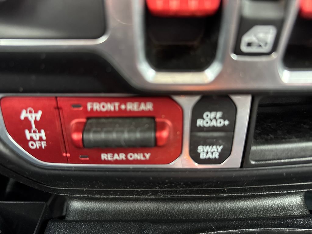 Certified 2020 Jeep Gladiator Rubicon w/ LED Lighting Group image 31