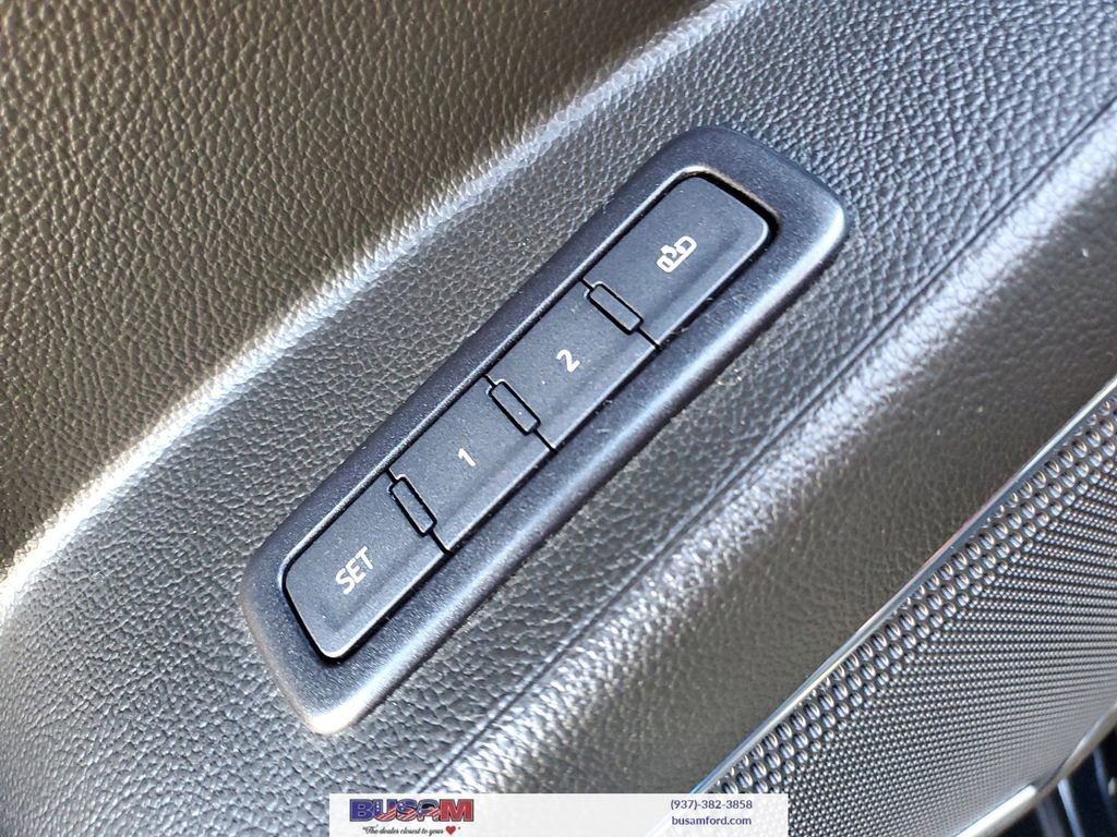 Used 2019 GMC Yukon Denali w/ Denali Ultimate Package image 23