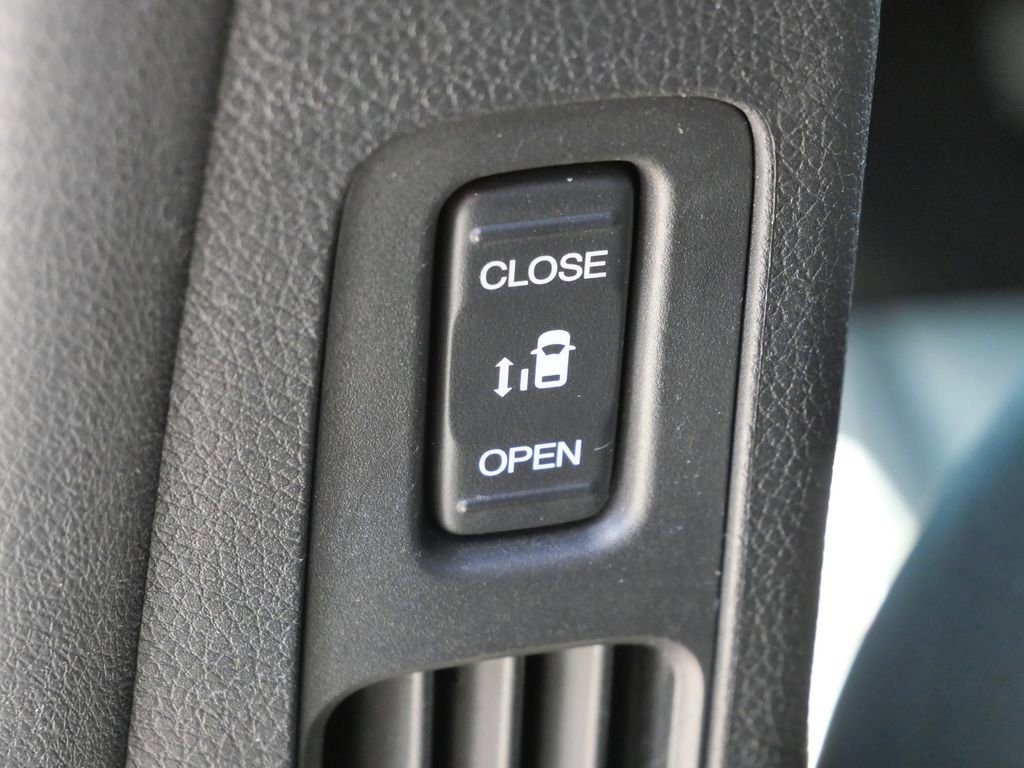 Used 2025 Honda Odyssey Sport-L image 28