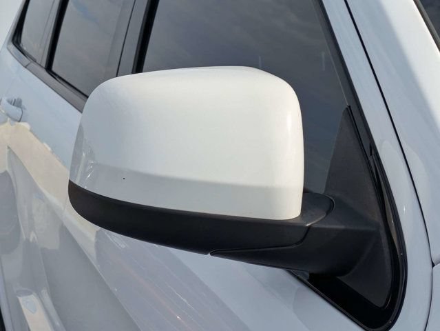Used 2022 Jeep Grand Cherokee Laredo X RWD image 11