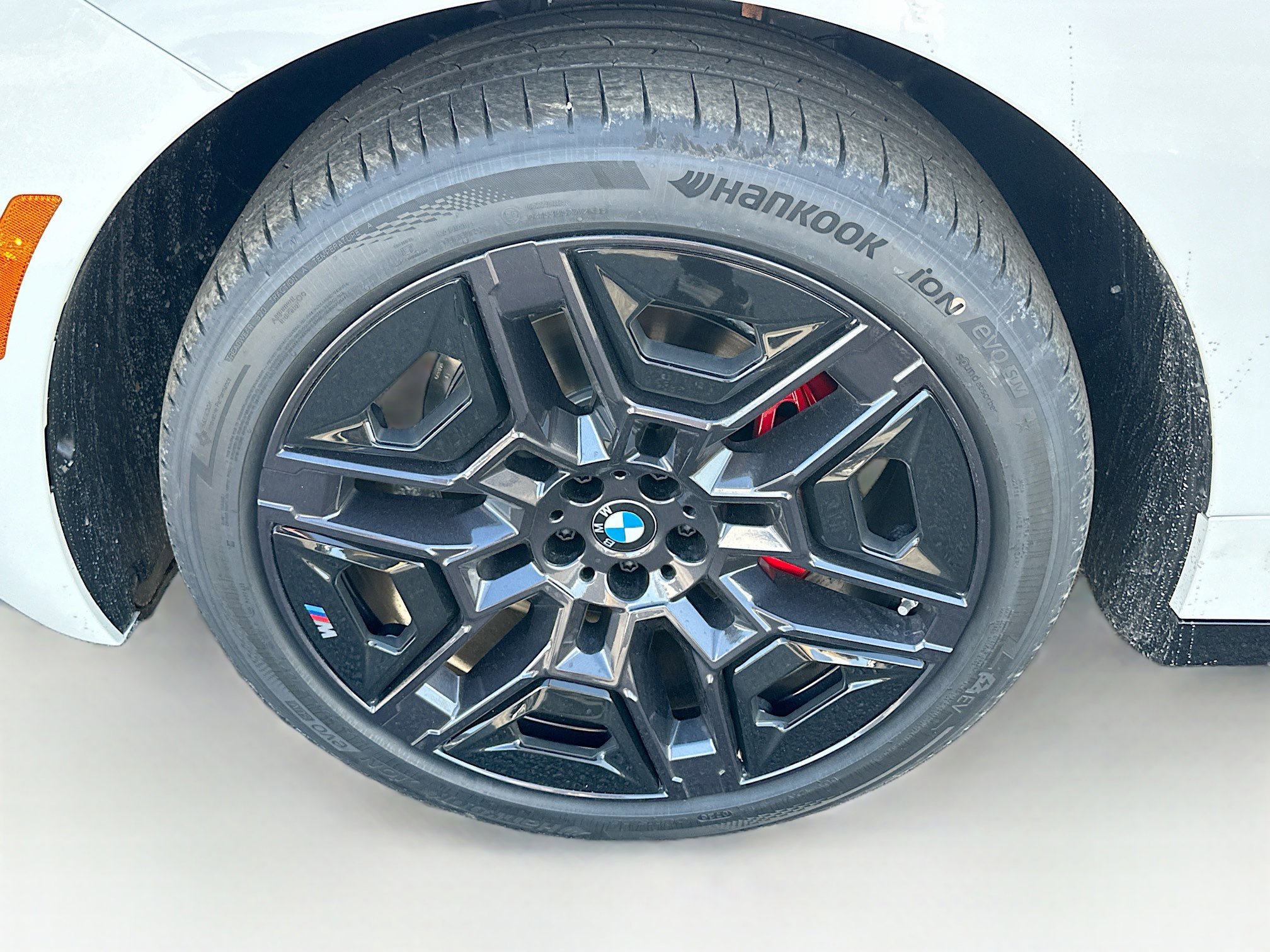 New 2026 BMW iX xDrive45 image 24