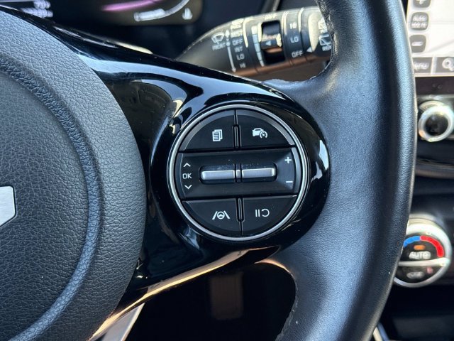 Used 2023 Kia Soul EX FWD image 24