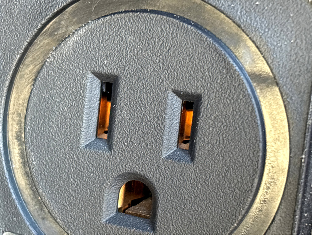 Used 2021 Chevrolet Silverado 1500 LTZ w/ LTZ Convenience Package II image 29