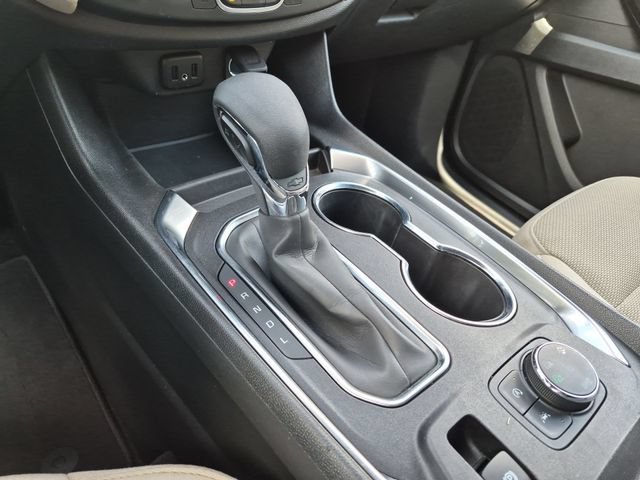 Used 2023 Chevrolet Traverse LS w/ Safety Package AWD/4WD image 18