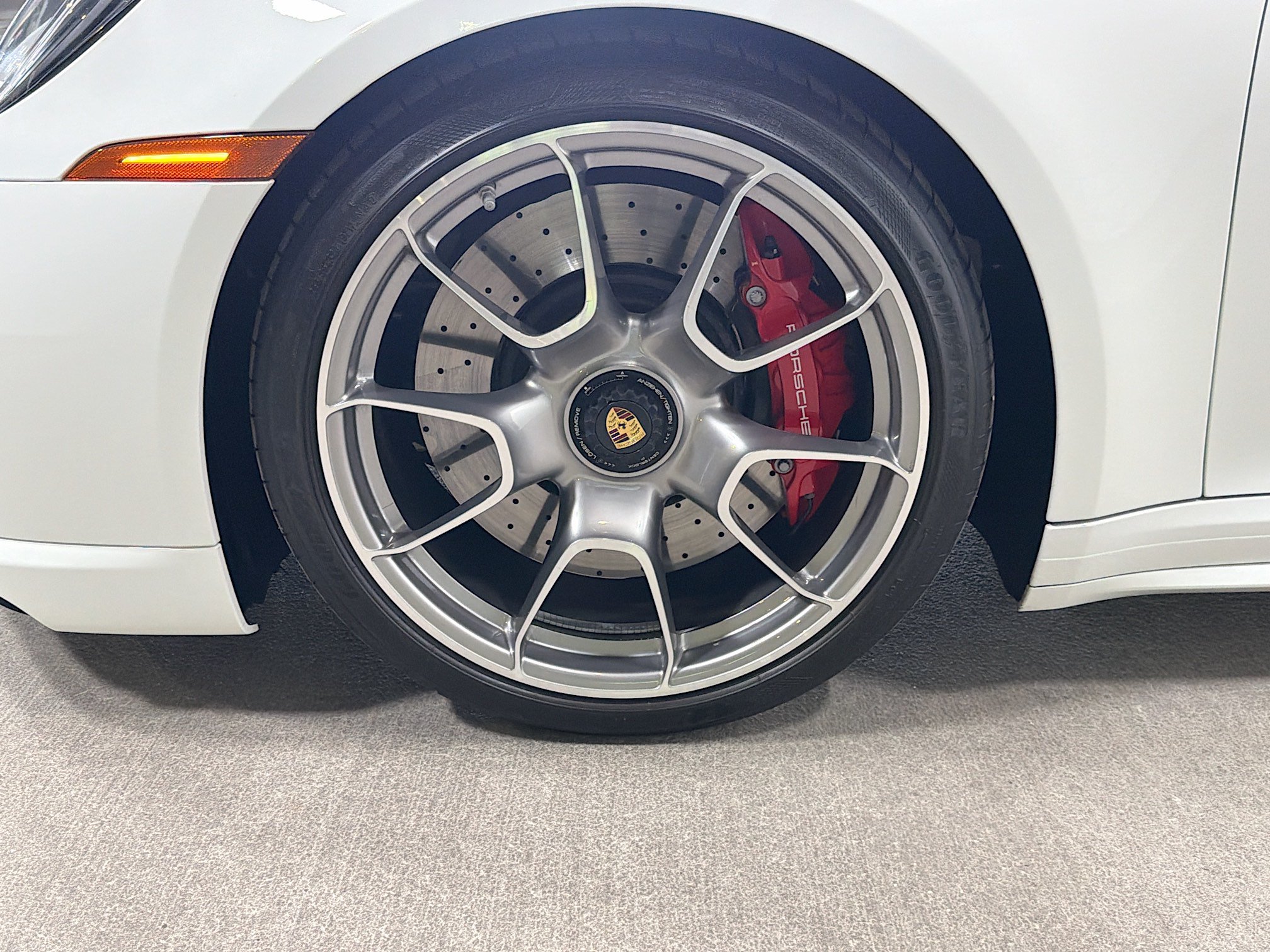 Certified 2024 Porsche 911 Turbo AWD/4WD image 39