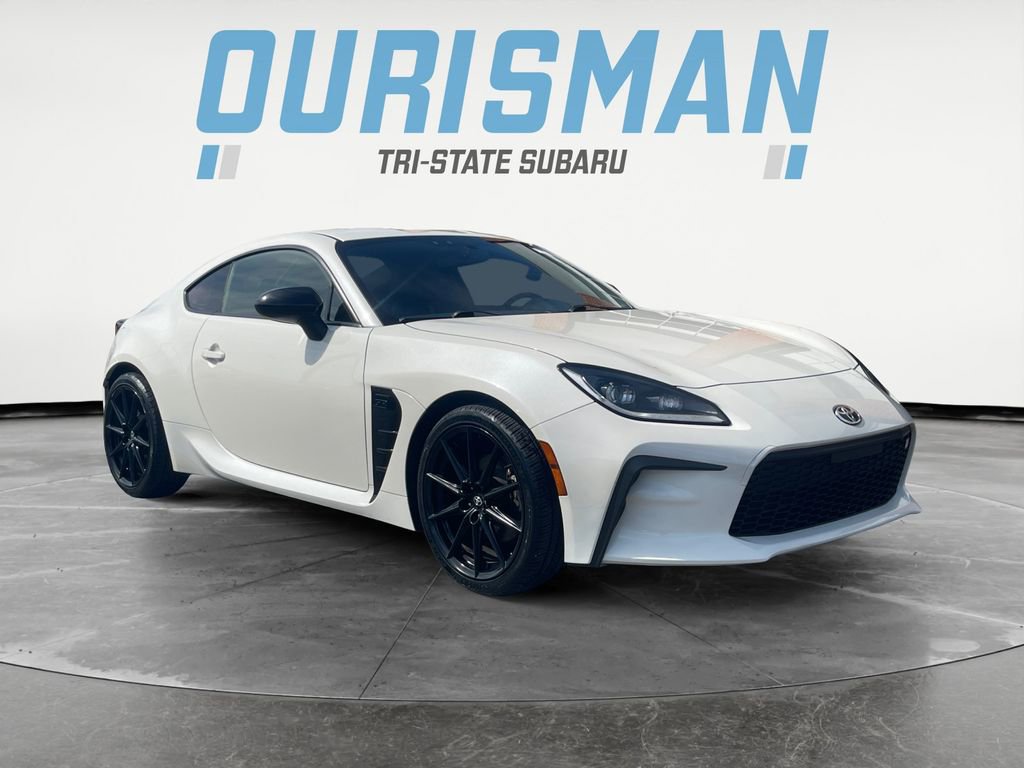 Used 2023 Toyota GR86 Premium w/ ALL Weather Mat Package (TMS) image 1