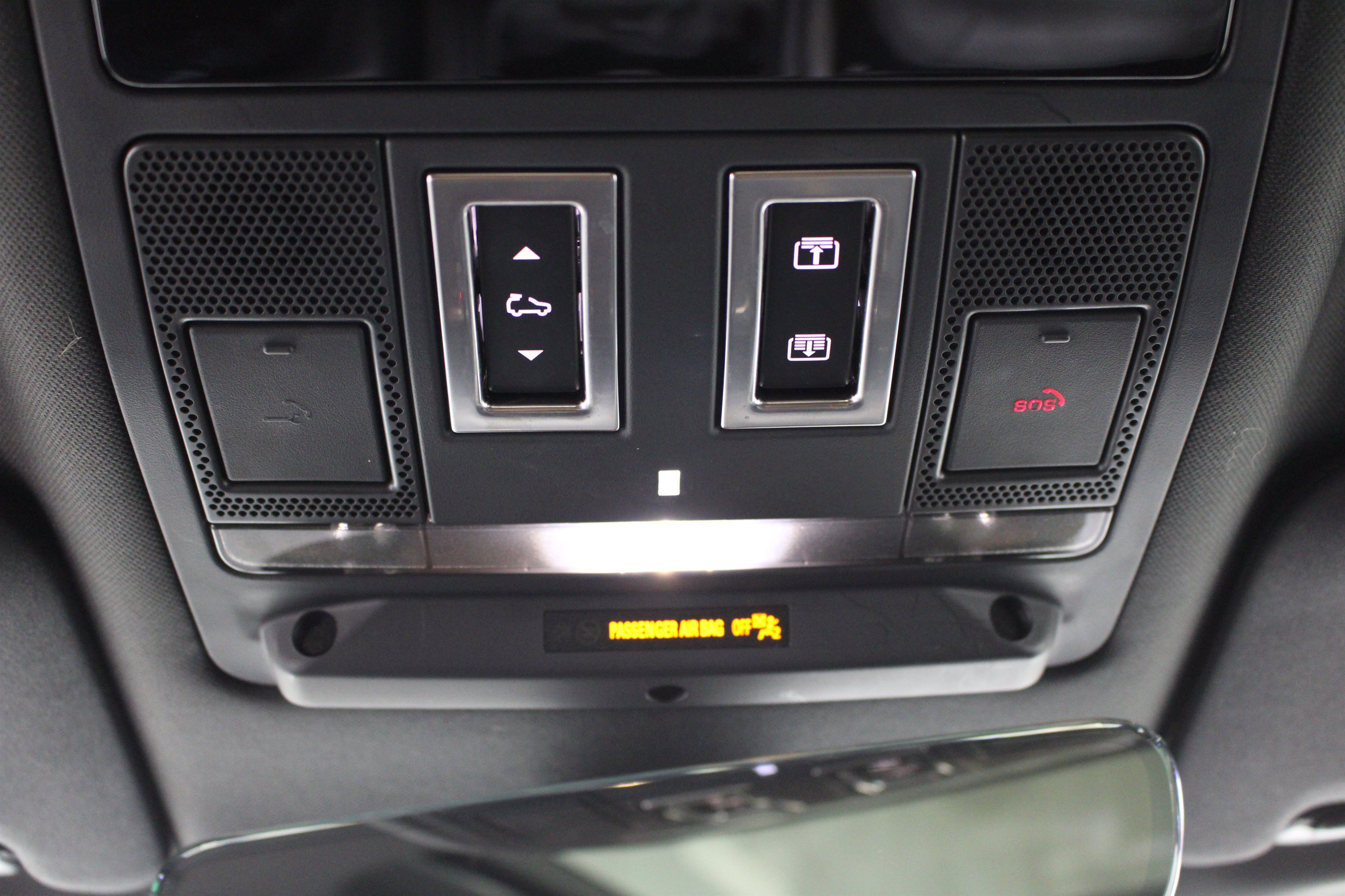 Used 2024 Land Rover Defender 130 S AWD/4WD image 17