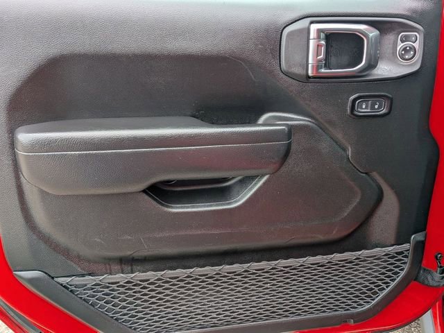 Certified 2025 Jeep Wrangler Willys image 13