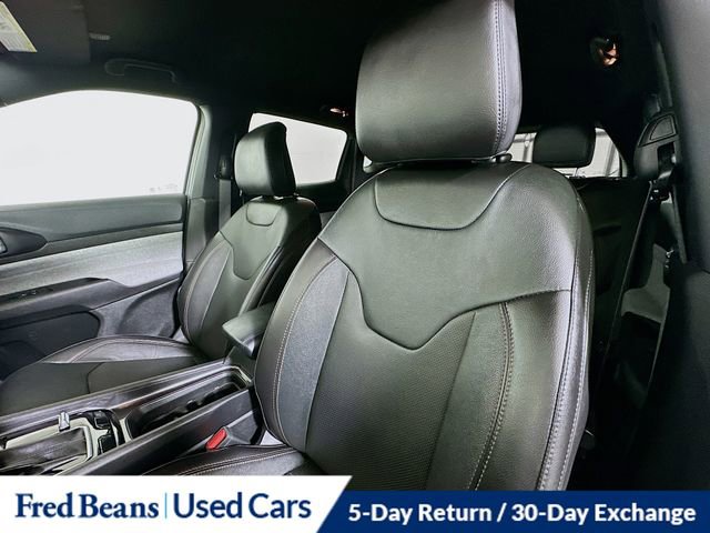 Used 2023 Jeep Compass Latitude image 22
