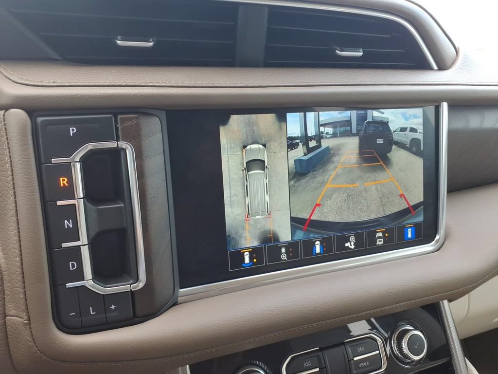 Used 2022 GMC Yukon Denali AWD/4WD image 30