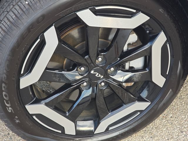 Used 2024 Dodge Durango R/T w/ Blacktop Package AWD/4WD image 22