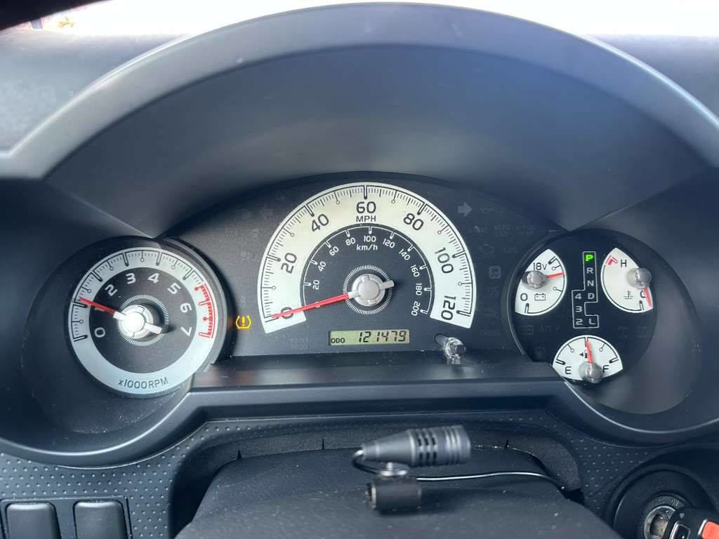 Used 2008 Toyota FJ Cruiser 4WD image 15