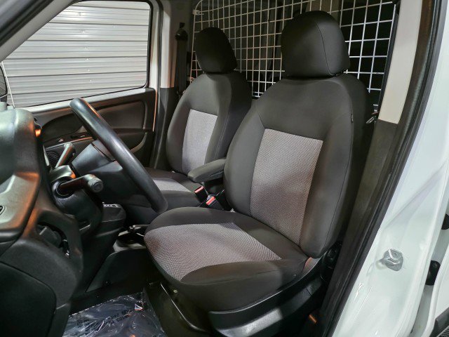 Used 2018 RAM ProMaster City Tradesman image 17