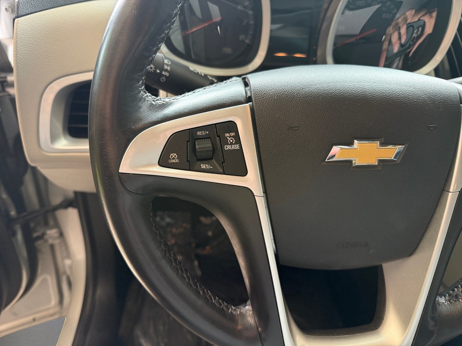 Used 2017 Chevrolet Equinox LT w/ Convenience Package FWD image 24