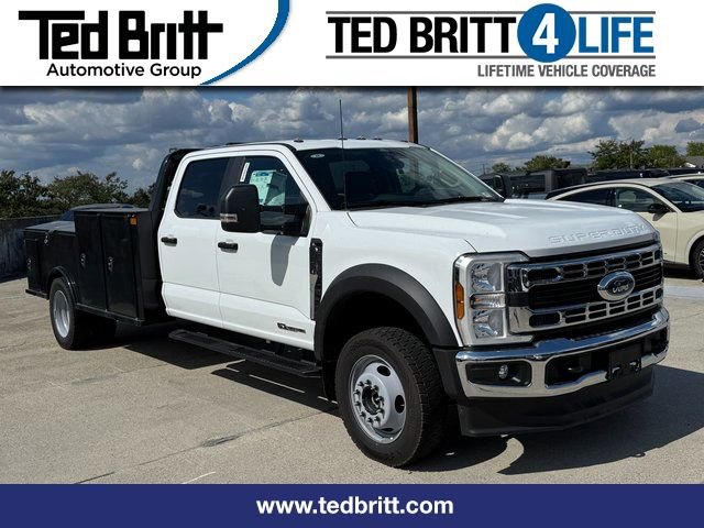 New 2025 Ford F450 XL image 1
