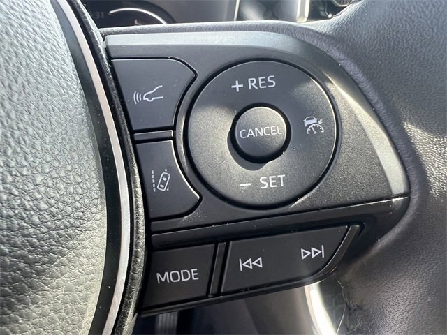 Used 2024 Toyota RAV4 Adventure image 17