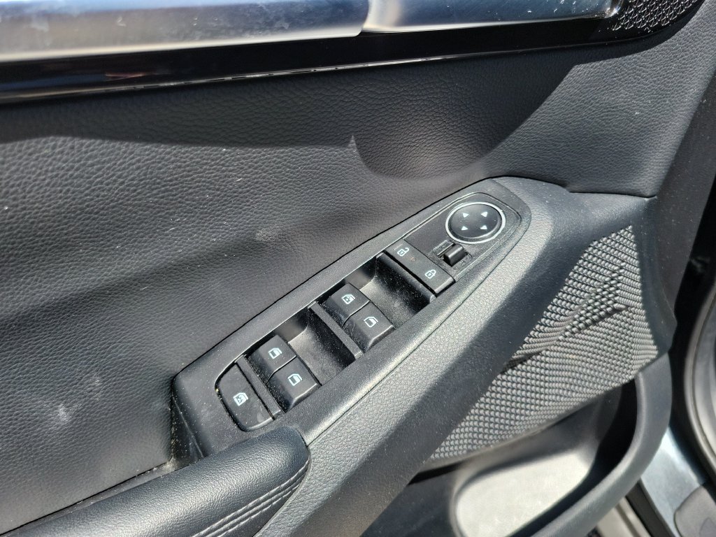 Certified 2024 Kia Seltos EX FWD image 15