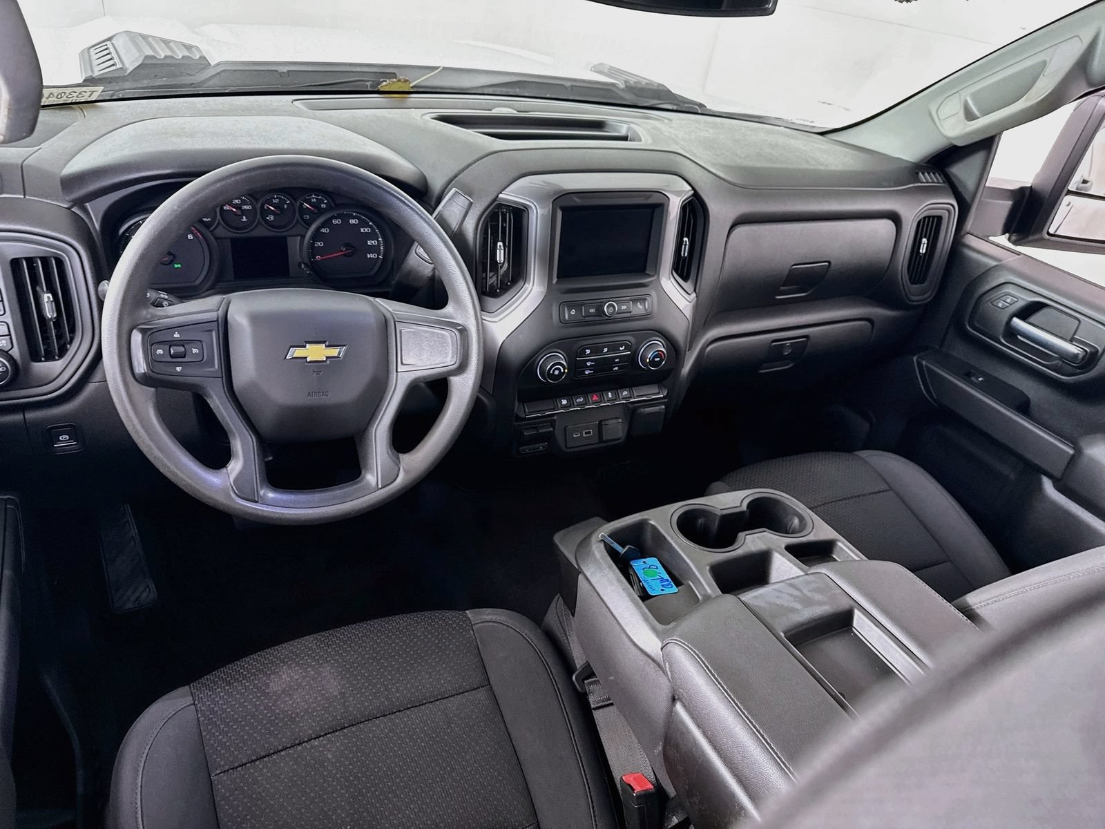 Used 2022 Chevrolet Silverado 2500 Custom w/ Custom Value Package AWD/4WD image 18