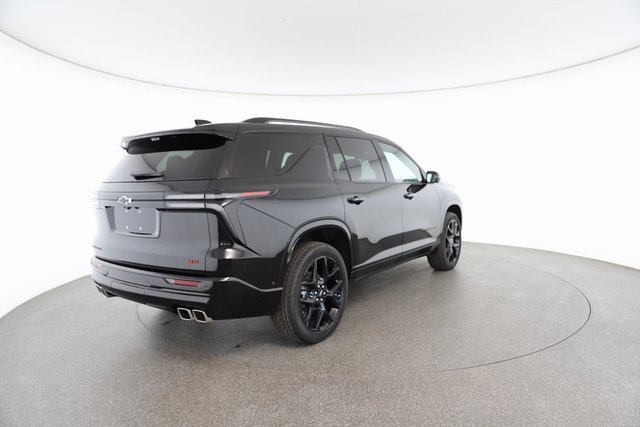Used 2025 Chevrolet Traverse RS w/ LPO, Floor Liner Package image 17