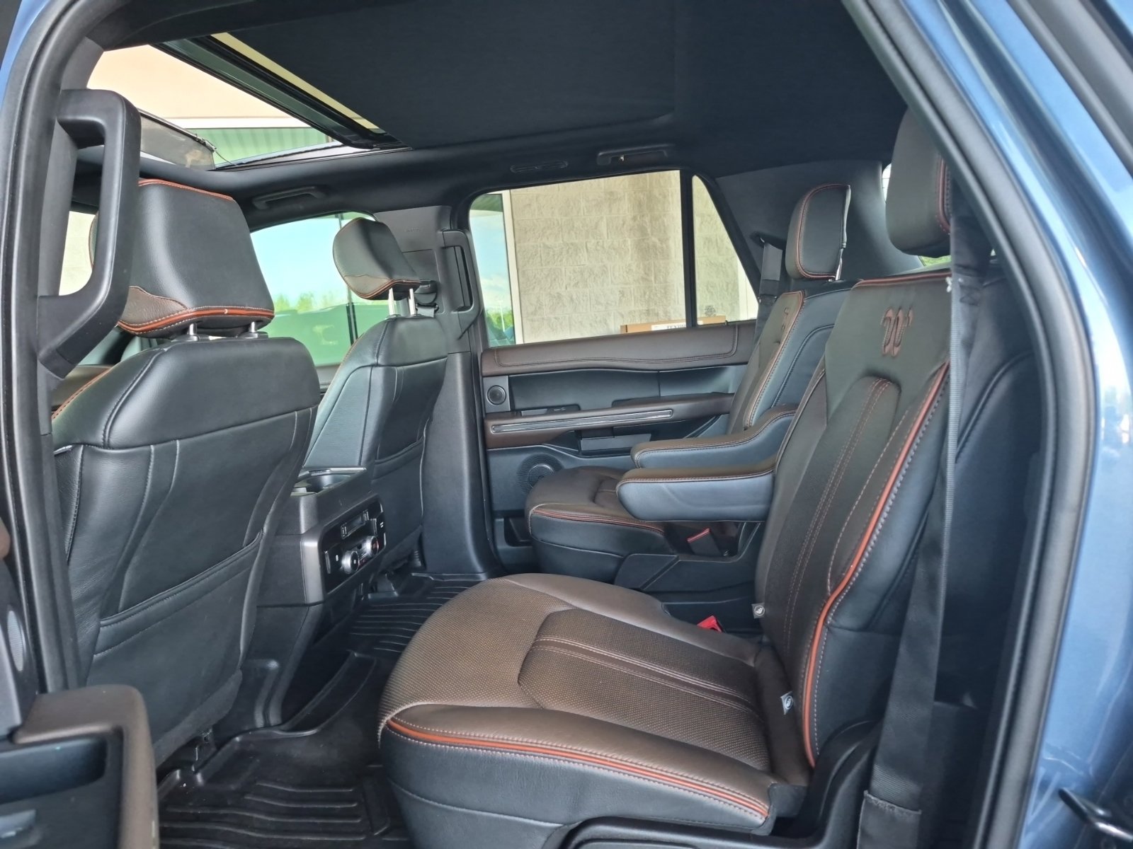 Used 2020 Ford Expedition Max King Ranch w/ Cargo Package RWD image 13