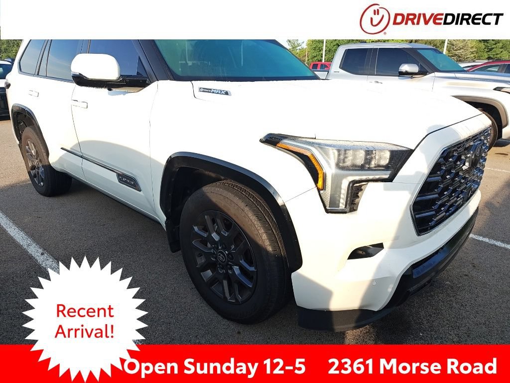 Used 2025 Toyota Sequoia Platinum AWD/4WD image 1