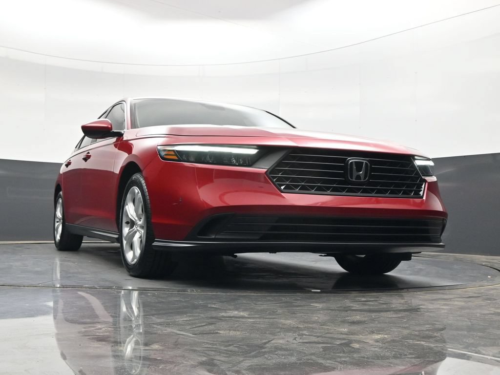 Used 2023 Honda Accord LX image 31