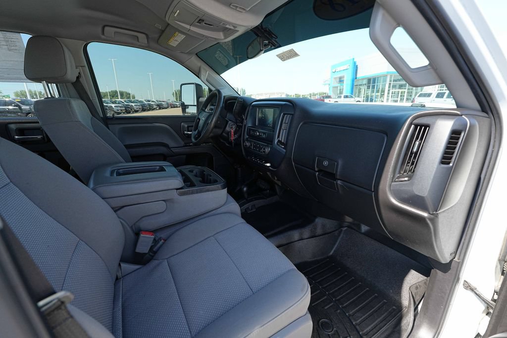 Used 2018 Chevrolet Silverado 3500 W/T w/ WT Convenience Package AWD/4WD image 20