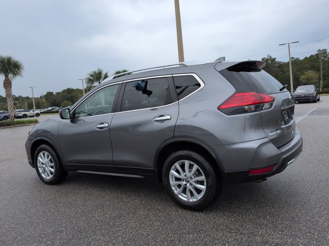 Used 2017 Nissan Rogue SV AWD/4WD image 7