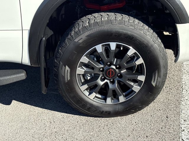 Used 2024 Nissan Titan PRO-4X w/ Pro-4x Utility Package AWD/4WD image 9