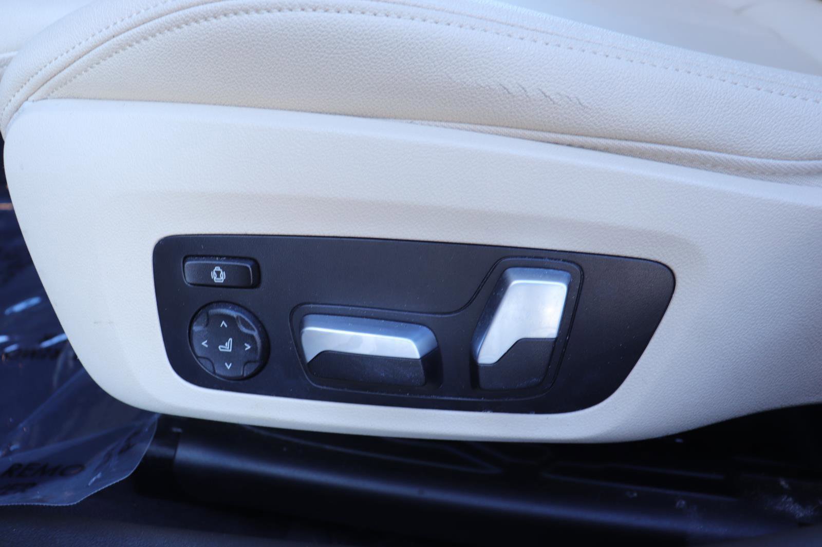 Used 2021 BMW 330i Sedan image 23