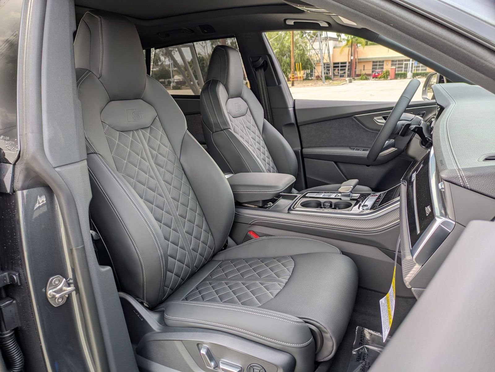 New 2026 Audi SQ8 Premium Plus image 10