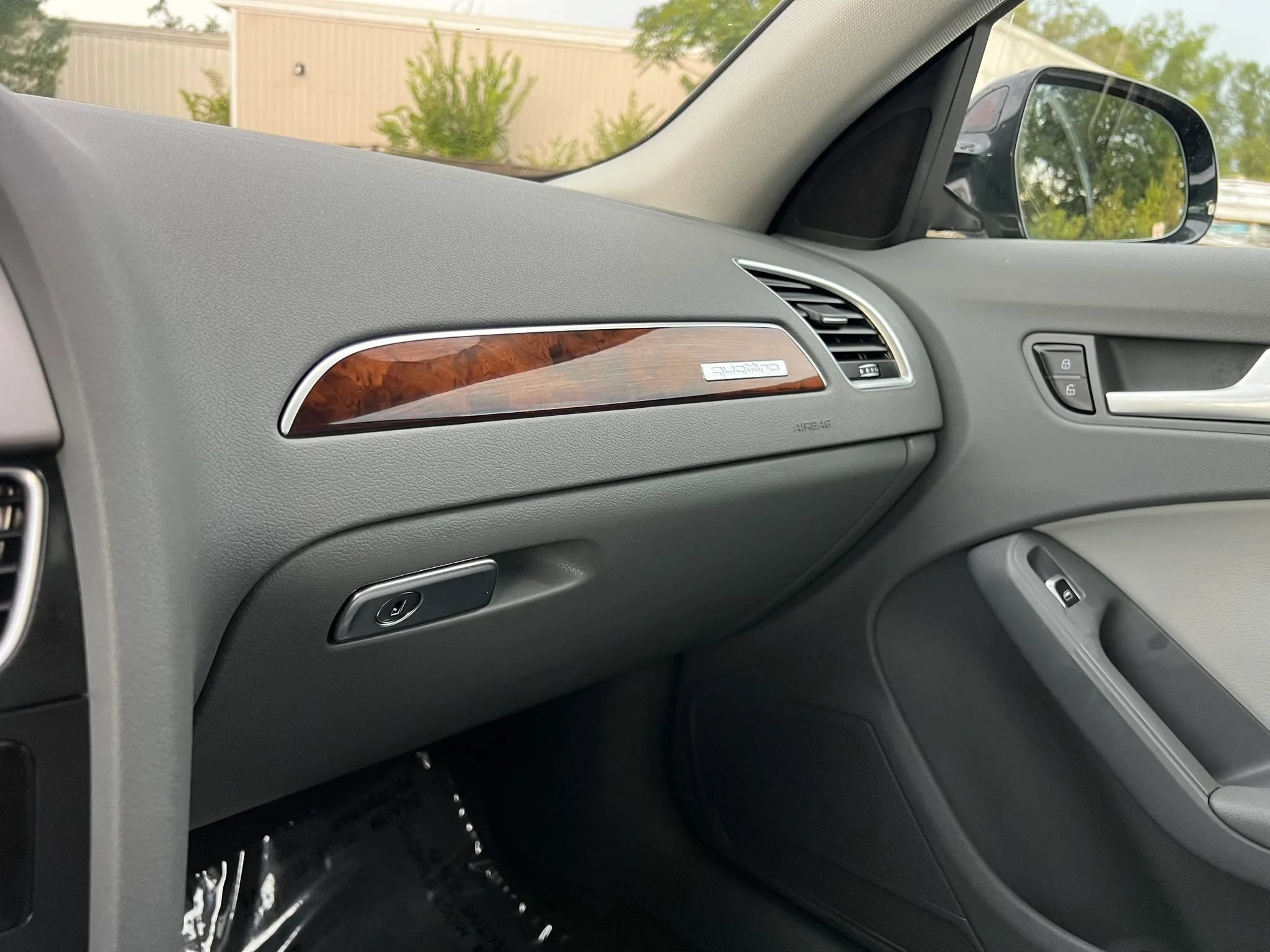 Used 2014 Audi A4 2.0T Premium Plus w/ Premium Plus Package AWD/4WD image 27