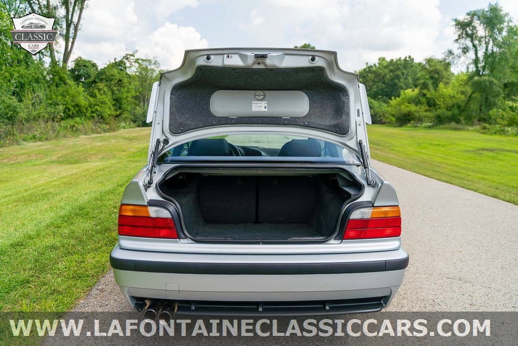 Used 1998 BMW M3 Coupe image 37