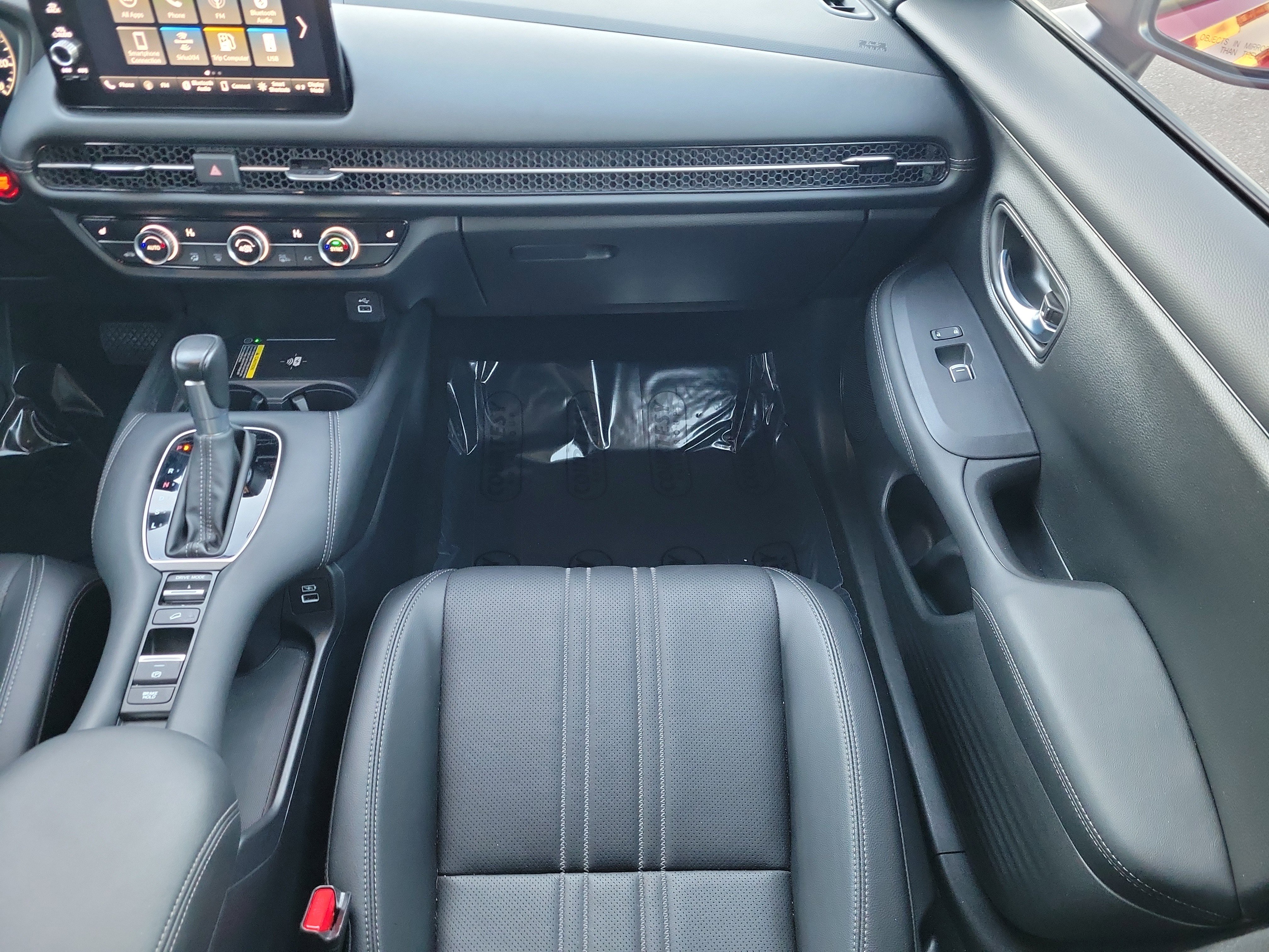 Used 2023 Honda HR-V EX-L image 14