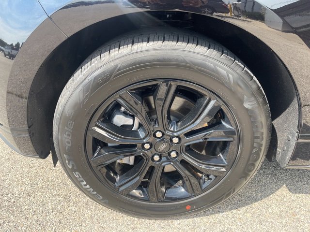 New 2024 Ford Edge SE w/ Black Appearance Package image 11