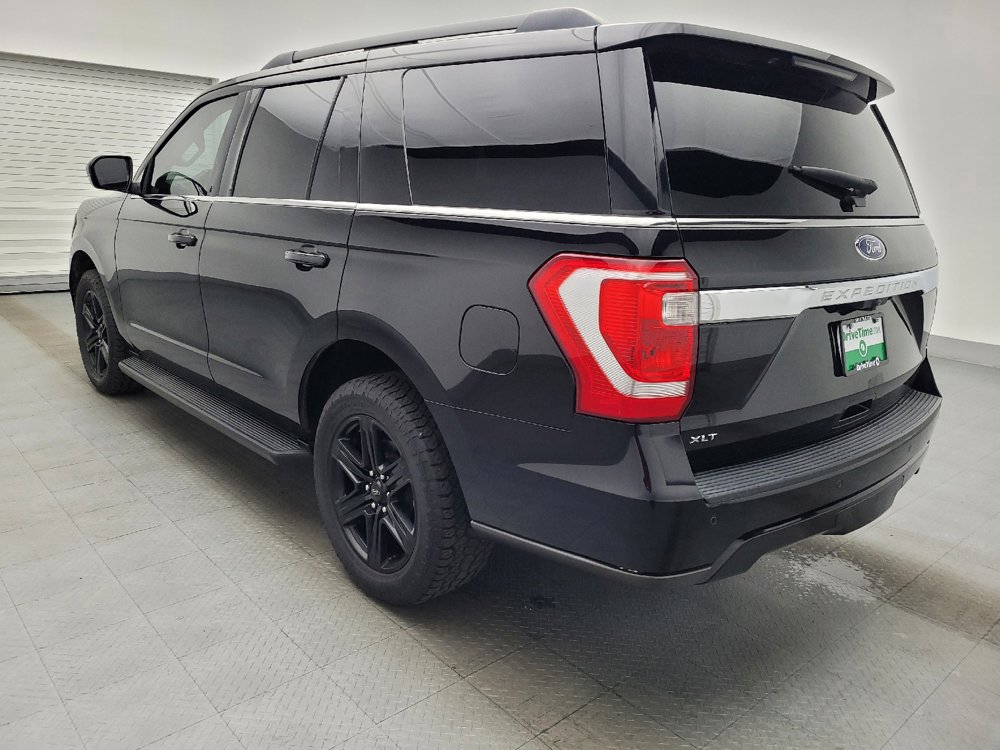 Used 2020 Ford Expedition XLT w/ Black Accent Package RWD image 5