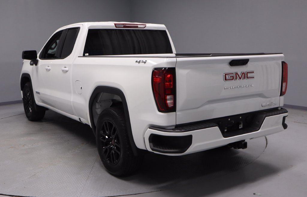 Used 2025 GMC Sierra 1500 Elevation AWD/4WD image 9
