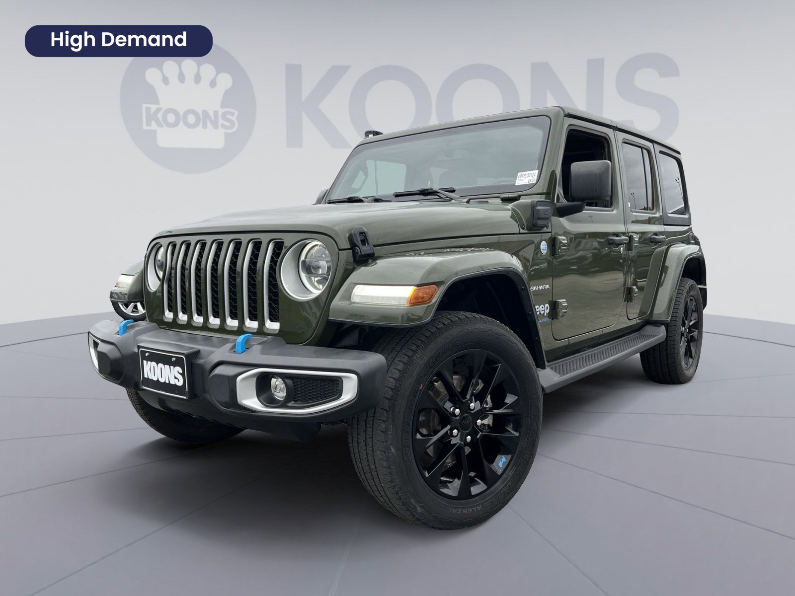 Used 2023 Jeep Wrangler Unlimited Sahara w/ Dual Top Group