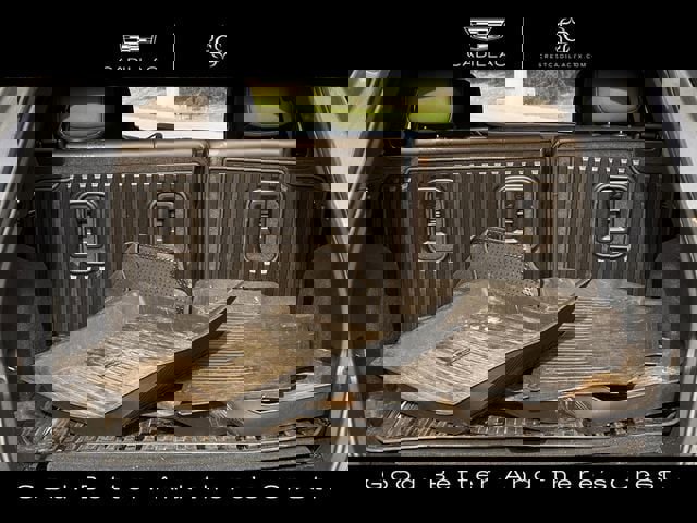 Certified 2023 Cadillac XT5 Premium Luxury w/ LPO, Floor Liner Package image 29