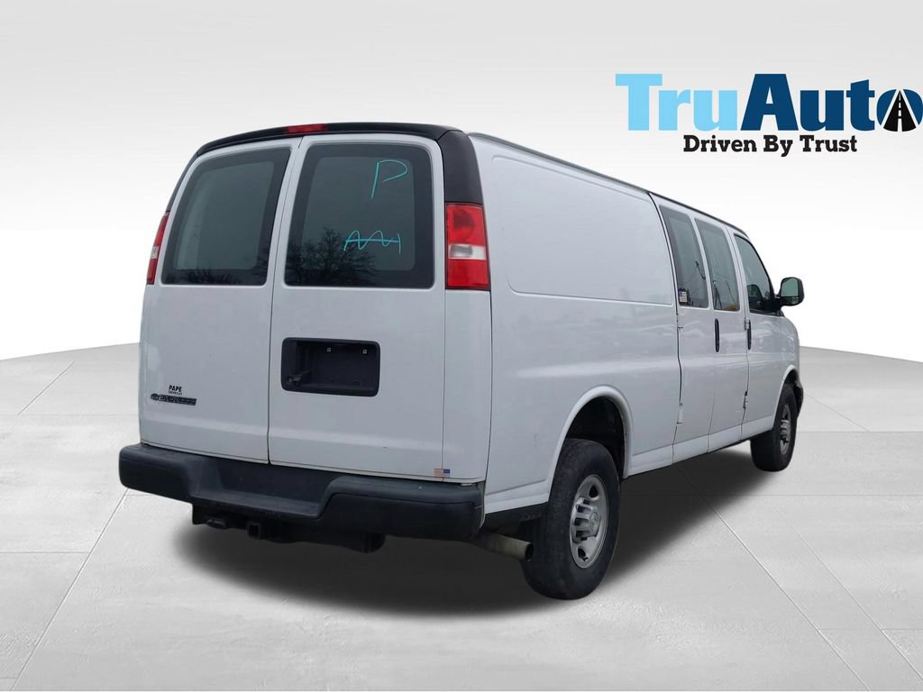 Used 2019 Chevrolet Express 3500 Extended w/ Driver Convenience Package RWD image 6