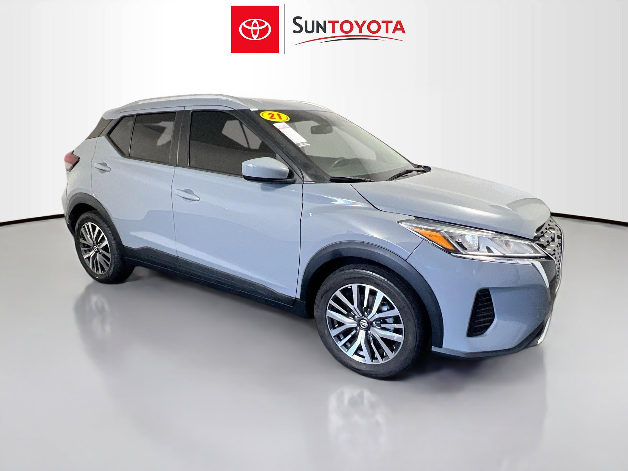 Used 2021 Nissan Kicks SV
