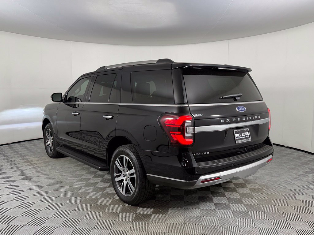 Used 2024 Ford Expedition Limited RWD image 9